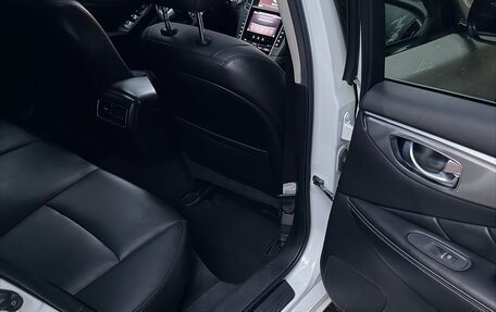 Infiniti Q50 I рестайлинг, 2016 год, 2 100 000 рублей, 16 фотография