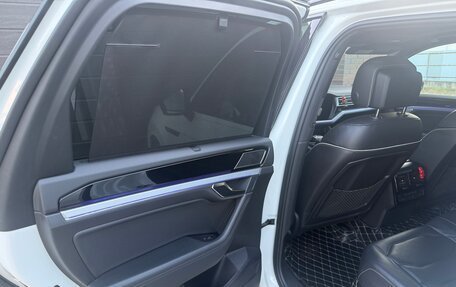 Volkswagen Touareg III, 2019 год, 7 450 000 рублей, 18 фотография