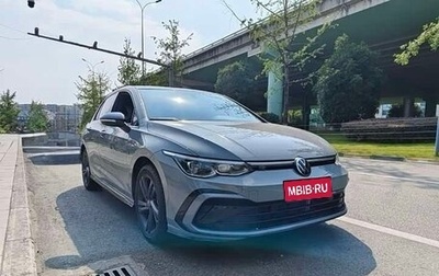Volkswagen Golf VIII, 2023 год, 1 990 000 рублей, 1 фотография