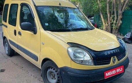 Renault Kangoo II рестайлинг, 2008 год, 450 000 рублей, 1 фотография