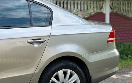 Volkswagen Passat B7, 2012 год, 1 600 000 рублей, 13 фотография
