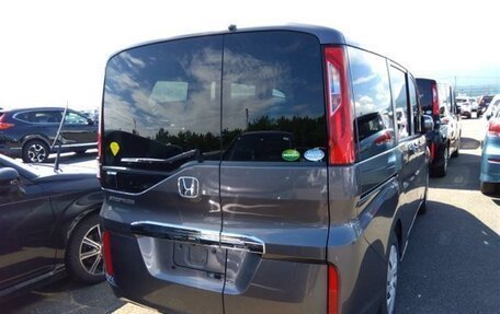 Honda Stepwgn IV, 2020 год, 2 150 000 рублей, 8 фотография