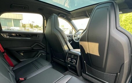 Porsche Cayenne III, 2026 год, 26 400 000 рублей, 24 фотография