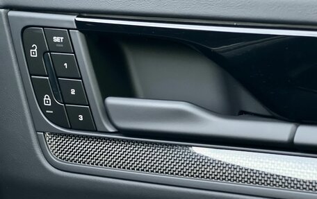 Porsche Cayenne III, 2026 год, 26 400 000 рублей, 20 фотография
