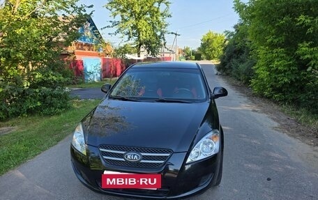 KIA cee'd I рестайлинг, 2009 год, 500 000 рублей, 2 фотография