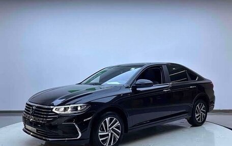 Volkswagen Lavida, 2023 год, 1 890 000 рублей, 1 фотография