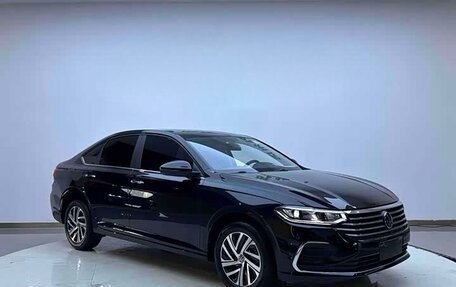 Volkswagen Lavida, 2023 год, 1 890 000 рублей, 2 фотография