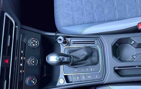 Volkswagen Lavida, 2023 год, 1 890 000 рублей, 12 фотография