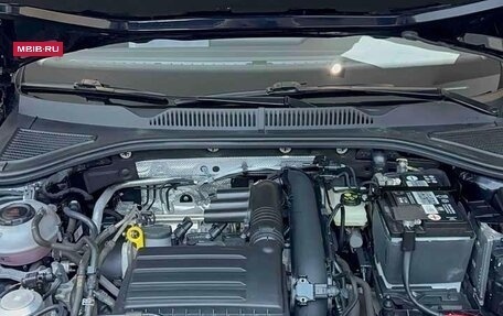 Volkswagen Lavida, 2023 год, 1 890 000 рублей, 18 фотография