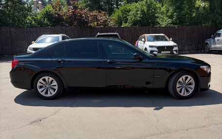 BMW 7 серия, 2010 год, 1 600 000 рублей, 3 фотография