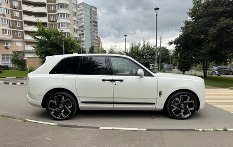 Rolls-Royce Cullinan, 2025 год, 55 000 000 рублей, 4 фотография