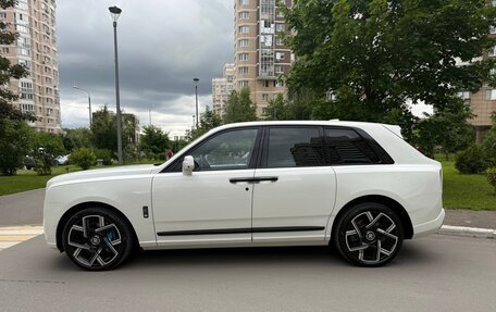 Rolls-Royce Cullinan, 2025 год, 55 000 000 рублей, 5 фотография