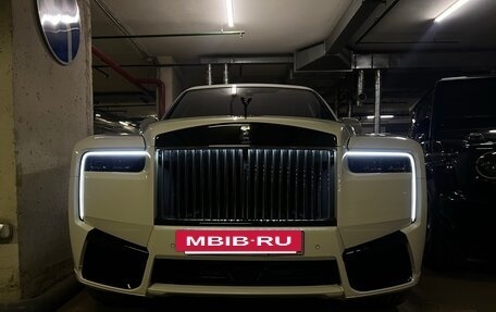Rolls-Royce Cullinan, 2025 год, 55 000 000 рублей, 11 фотография