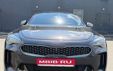 KIA Stinger I, 2018 год, 2 500 000 рублей, 3 фотография