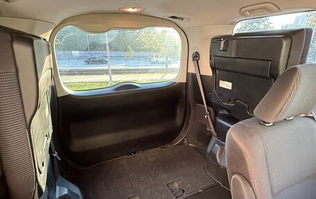 Toyota Noah III, 2019 год, 2 650 000 рублей, 12 фотография