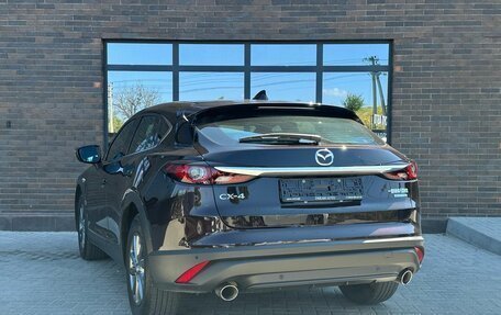Mazda CX-4, 2022 год, 2 450 000 рублей, 3 фотография