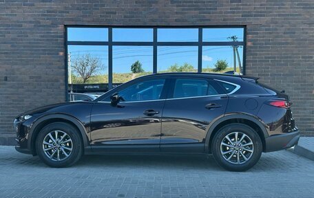 Mazda CX-4, 2022 год, 2 450 000 рублей, 2 фотография