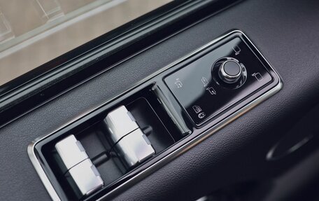 Land Rover Range Rover IV рестайлинг, 2018 год, 6 500 000 рублей, 12 фотография