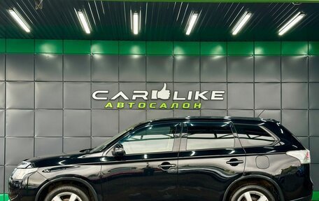 Mitsubishi Outlander III рестайлинг 3, 2014 год, 1 399 000 рублей, 3 фотография