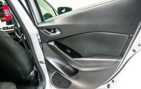 Mazda Axela, 2017 год, 1 270 000 рублей, 24 фотография