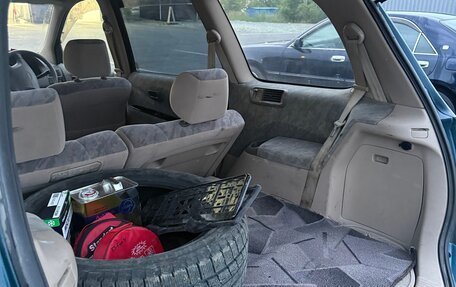 Toyota Gaia, 2002 год, 485 000 рублей, 5 фотография
