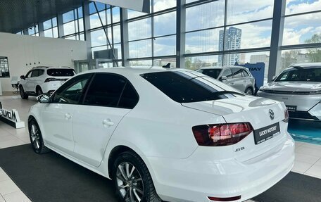 Volkswagen Jetta VI, 2017 год, 1 195 000 рублей, 4 фотография