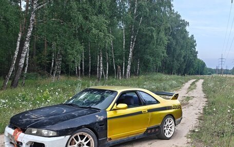 Nissan Skyline, 1988 год, 599 500 рублей, 3 фотография