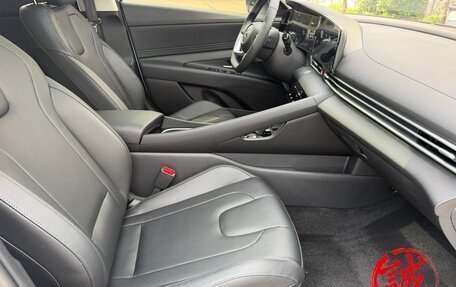 Hyundai Elantra, 2022 год, 1 460 000 рублей, 11 фотография