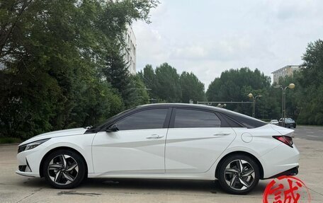 Hyundai Elantra, 2022 год, 1 460 000 рублей, 7 фотография