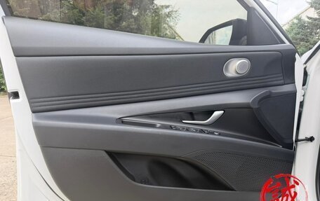 Hyundai Elantra, 2022 год, 1 460 000 рублей, 16 фотография