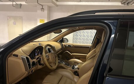 Porsche Cayenne III, 2010 год, 1 880 000 рублей, 7 фотография