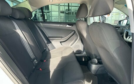 Volkswagen Jetta VI, 2015 год, 895 000 рублей, 24 фотография