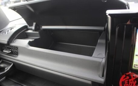 Honda Stepwgn, 2023 год, 2 430 000 рублей, 25 фотография