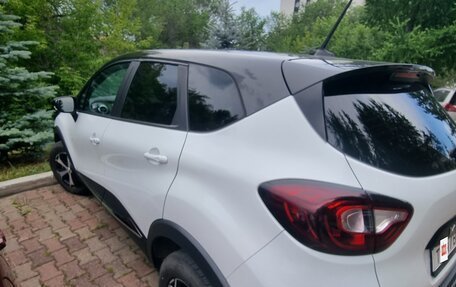 Renault Kaptur I рестайлинг, 2022 год, 1 750 000 рублей, 12 фотография