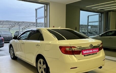 Toyota Camry, 2013 год, 1 550 000 рублей, 6 фотография