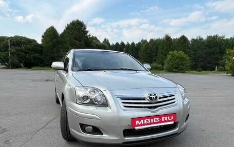 Toyota Avensis III рестайлинг, 2006 год, 900 000 рублей, 5 фотография