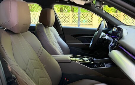 BMW 5 серия, 2024 год, 6 650 000 рублей, 13 фотография