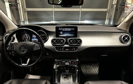 Mercedes-Benz X-Класс I, 2018 год, 4 100 000 рублей, 16 фотография