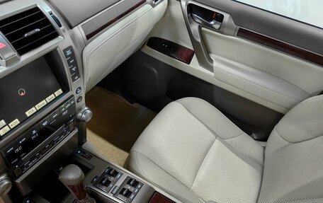 Lexus GX II, 2010 год, 3 600 000 рублей, 19 фотография