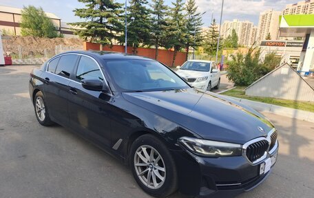 BMW 5 серия, 2020 год, 2 850 000 рублей, 3 фотография