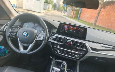 BMW 5 серия, 2020 год, 2 850 000 рублей, 12 фотография