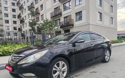 Hyundai Sonata VI, 2011 год, 650 000 рублей, 1 фотография