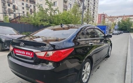 Hyundai Sonata VI, 2011 год, 650 000 рублей, 3 фотография