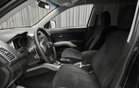 Mitsubishi Outlander III рестайлинг 3, 2007 год, 990 000 рублей, 10 фотография