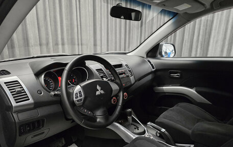 Mitsubishi Outlander III рестайлинг 3, 2007 год, 990 000 рублей, 11 фотография