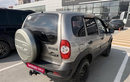 Chevrolet Niva I рестайлинг, 2013 год, 550 000 рублей, 4 фотография