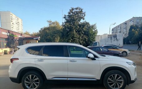 Hyundai Santa Fe IV, 2019 год, 2 390 000 рублей, 3 фотография