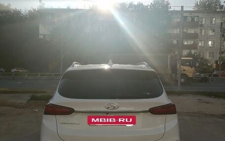 Hyundai Santa Fe IV, 2019 год, 2 390 000 рублей, 2 фотография
