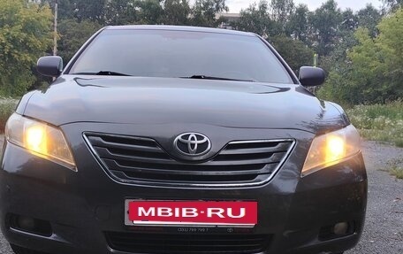 Toyota Camry, 2008 год, 1 100 000 рублей, 8 фотография