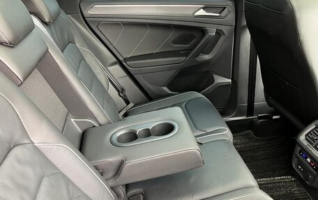 Volkswagen Tiguan II, 2022 год, 2 550 000 рублей, 30 фотография